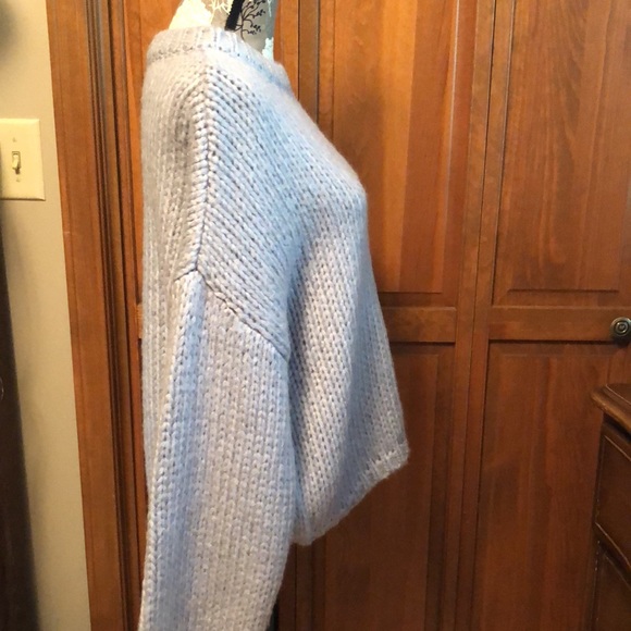 NWT For the Republic boxy sweater in soft sky blue - Picture 5 of 11